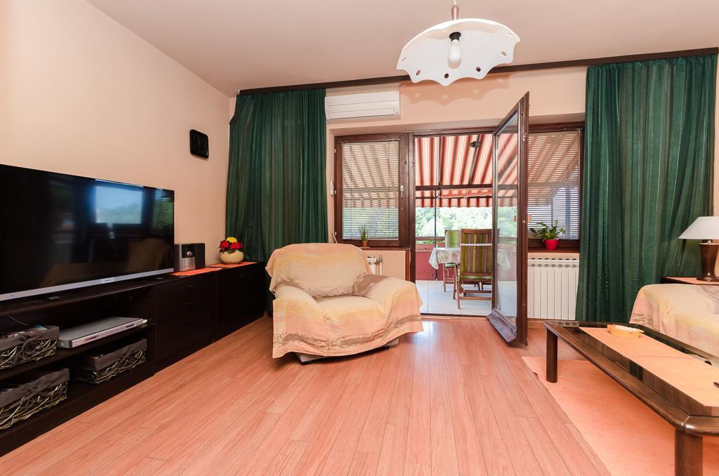 Apartment Bozena Punat Eksteriør bilde